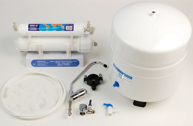 Hovedbilde Vannrenser AquaPro 512 RO m/12 liter tank